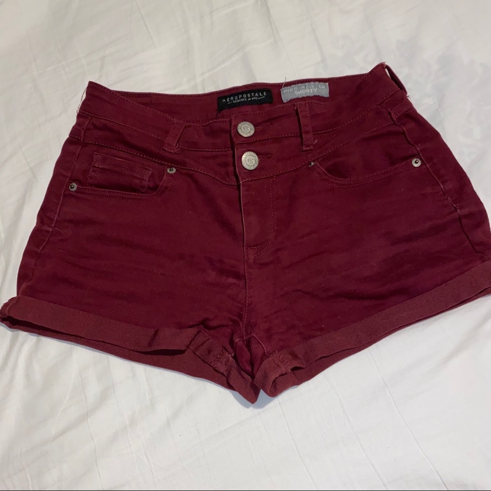 Burgundy super stretchy shorts